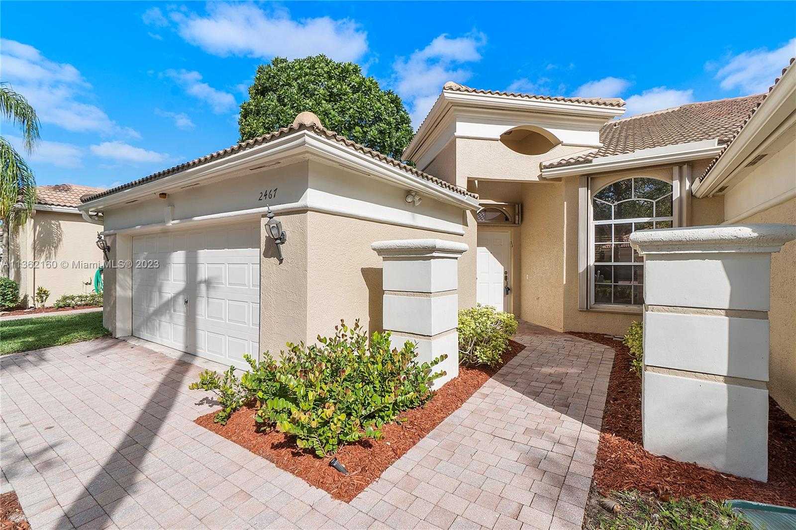 Huis in Golden Lakes, Florida 11638763
