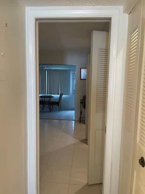 公寓 在 West Palm Beach, Florida 11638773