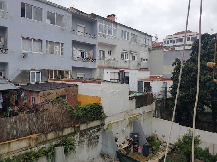Eigentumswohnung im Campolide, Lissabon 11638797