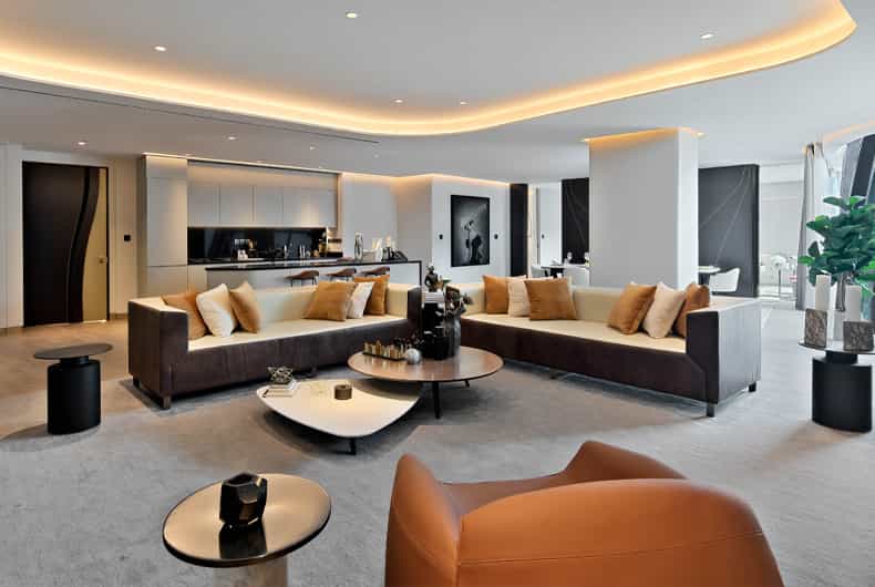 Condominium in Dubai, Al A'amal Street 11639179