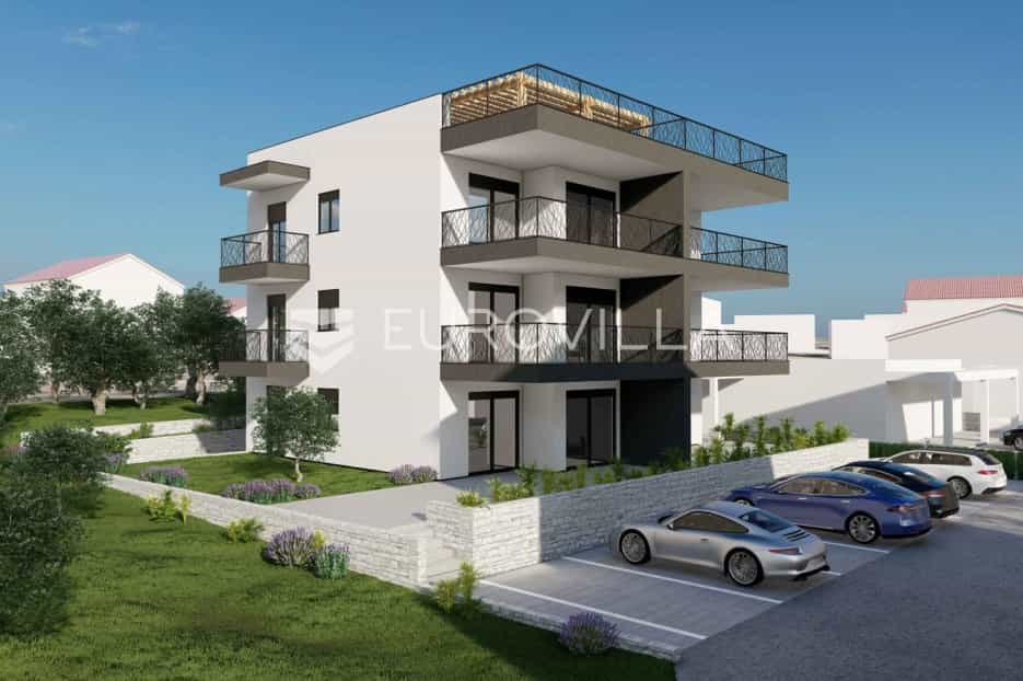 Condominium in Liveli, Splitsko-Dalmatinska Zupanija 11639226