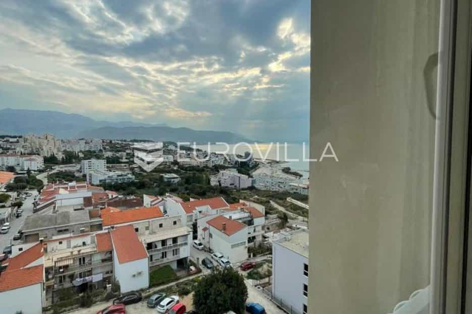 Condominium in Split, Splitsko-dalmatinska županija 11639235