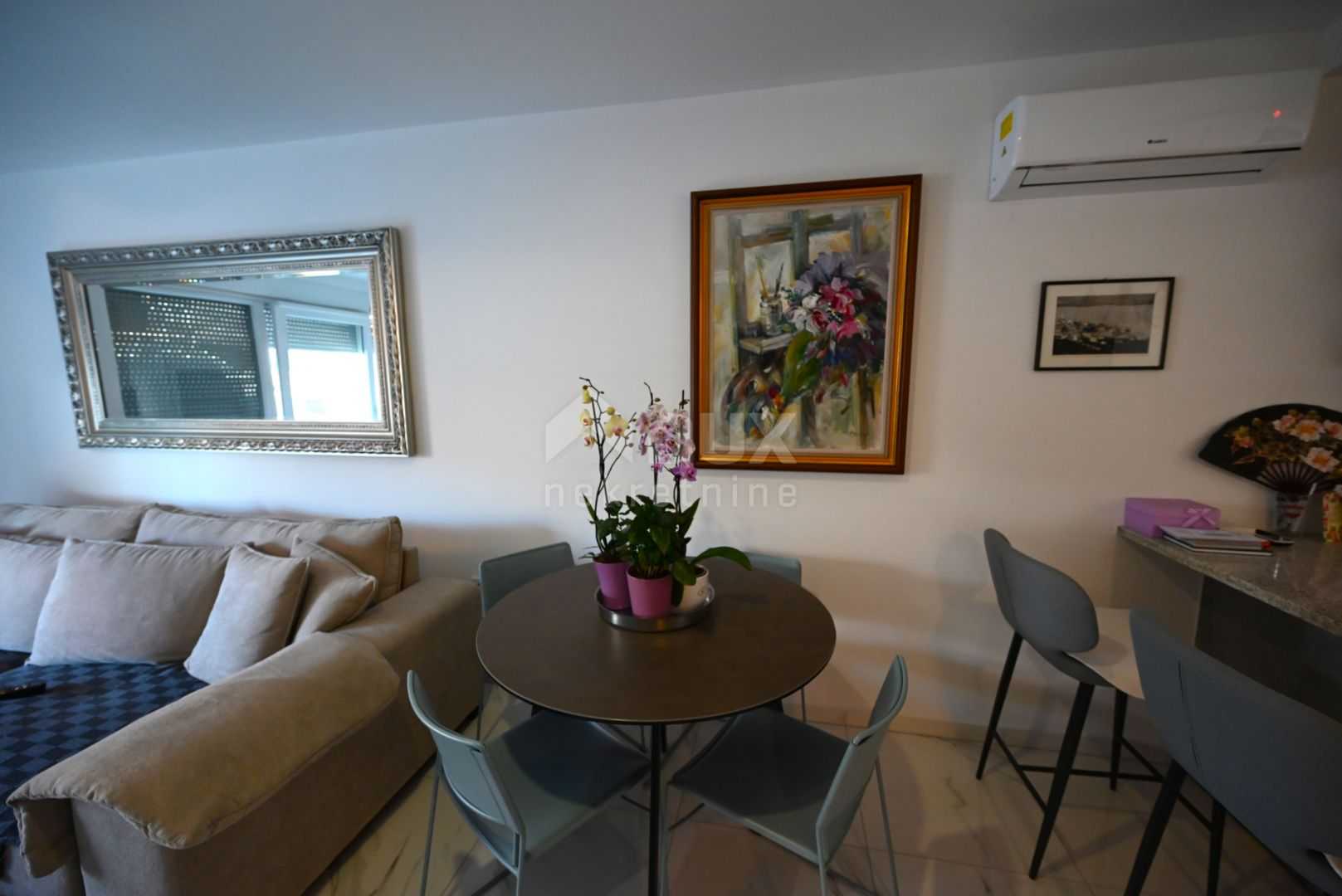 公寓 在 Valdebek, Istarska Zupanija 11639280