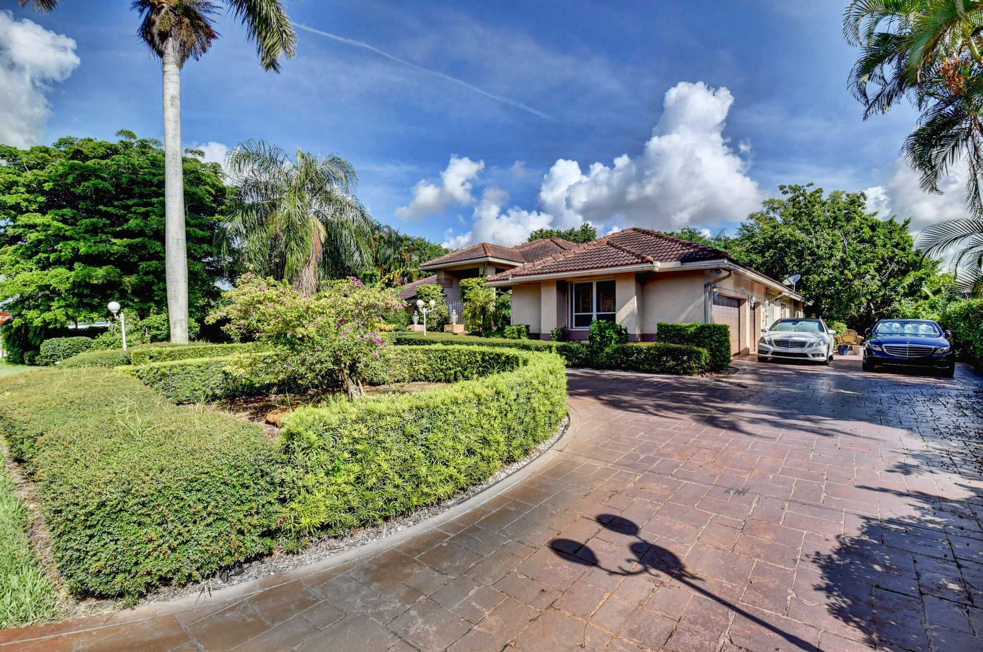 Будинок в Golf, Florida 11639915