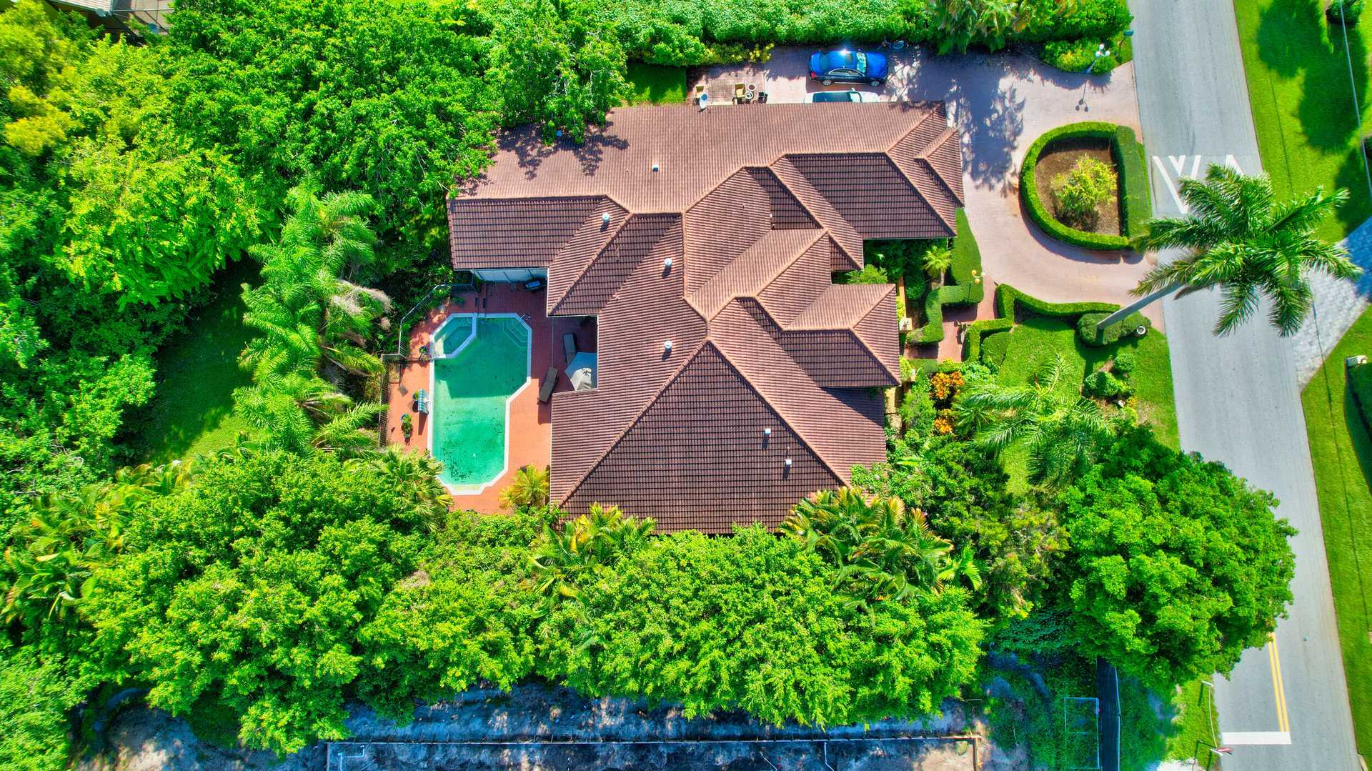 жилой дом в Golf, Florida 11639915