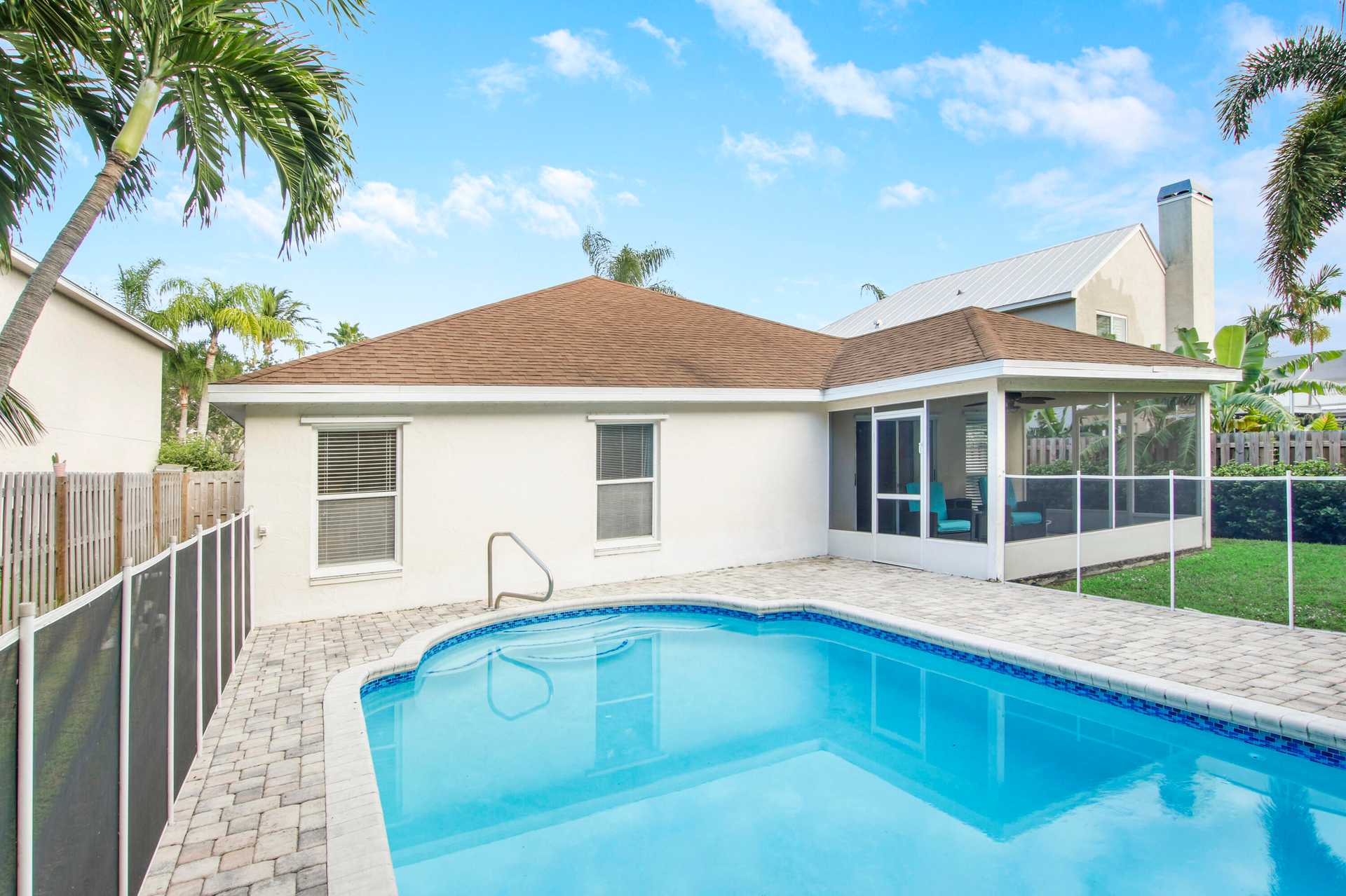 House in Jensen Beach, Florida 11640007