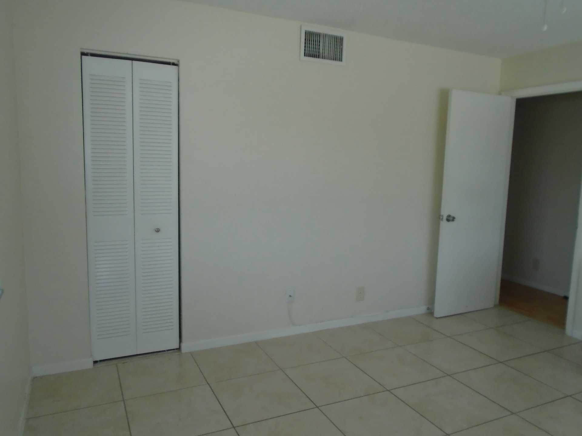 Eigentumswohnung im West Palm Beach, Florida 11640009