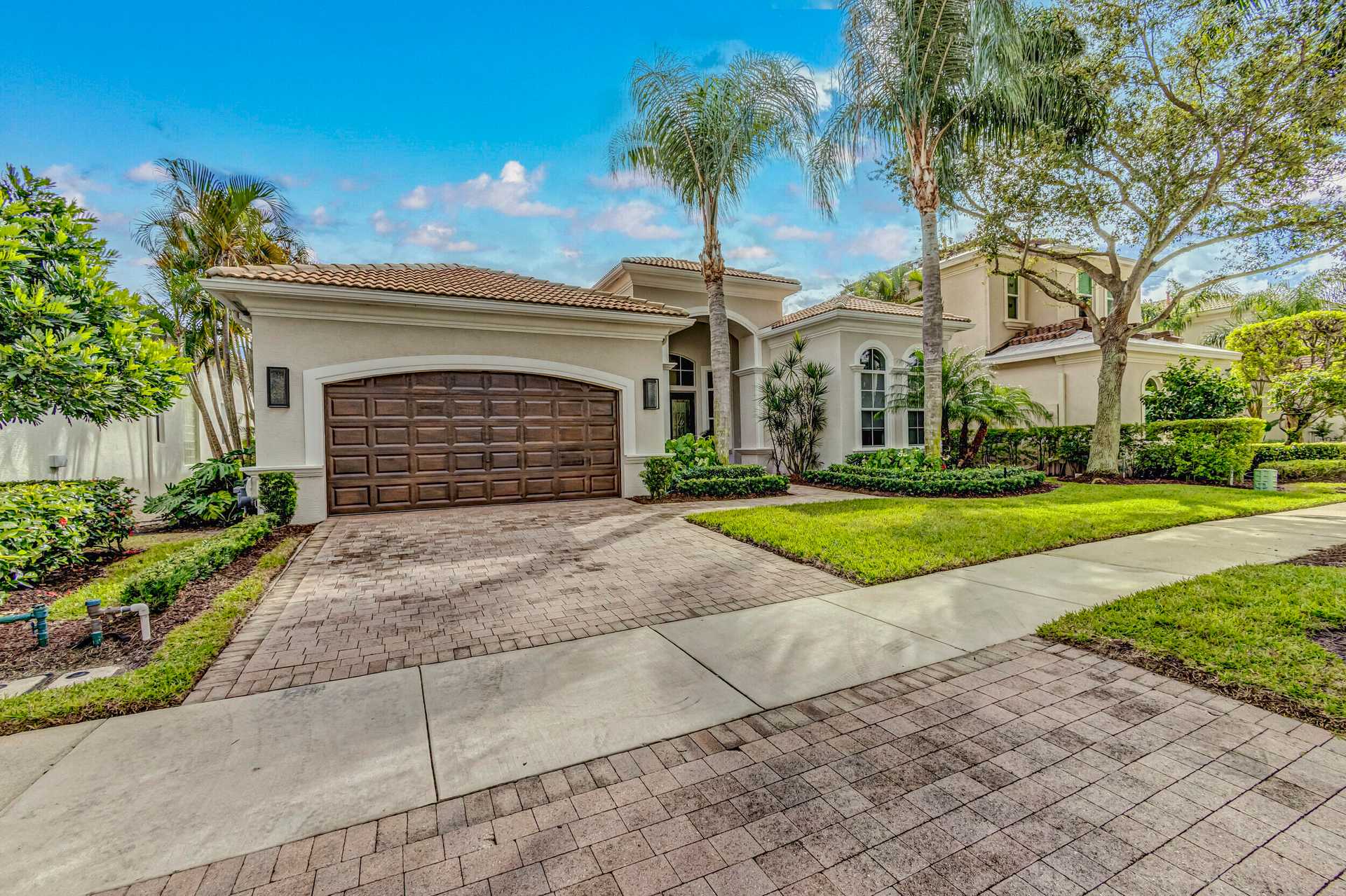Huis in Palm Beach-tuinen, Florida 11640024