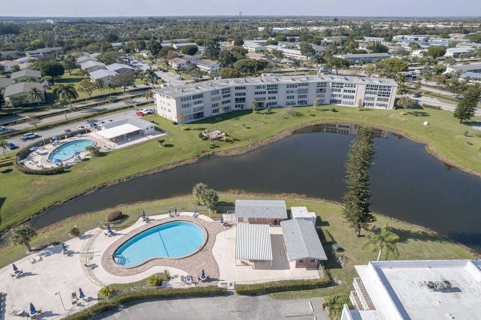 Condominium dans West Palm Beach, Florida 11640029