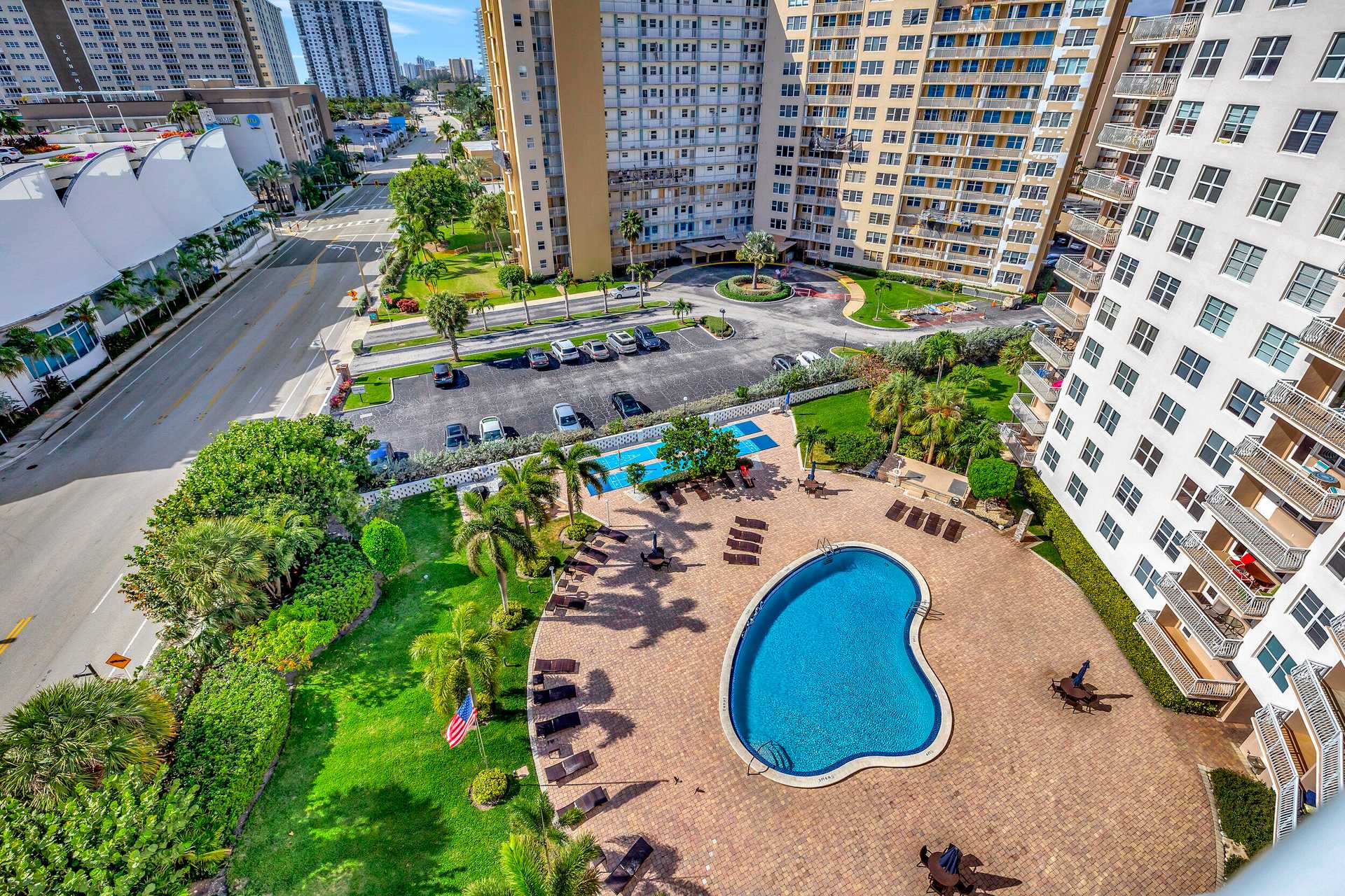 Condominium in Pompano Beach, Florida 11640035