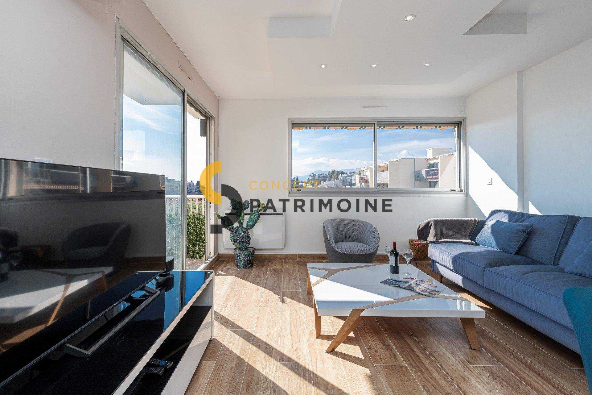 公寓 在 圣海伦娜, 普罗旺斯-阿尔卑斯-蓝色海岸 11640049