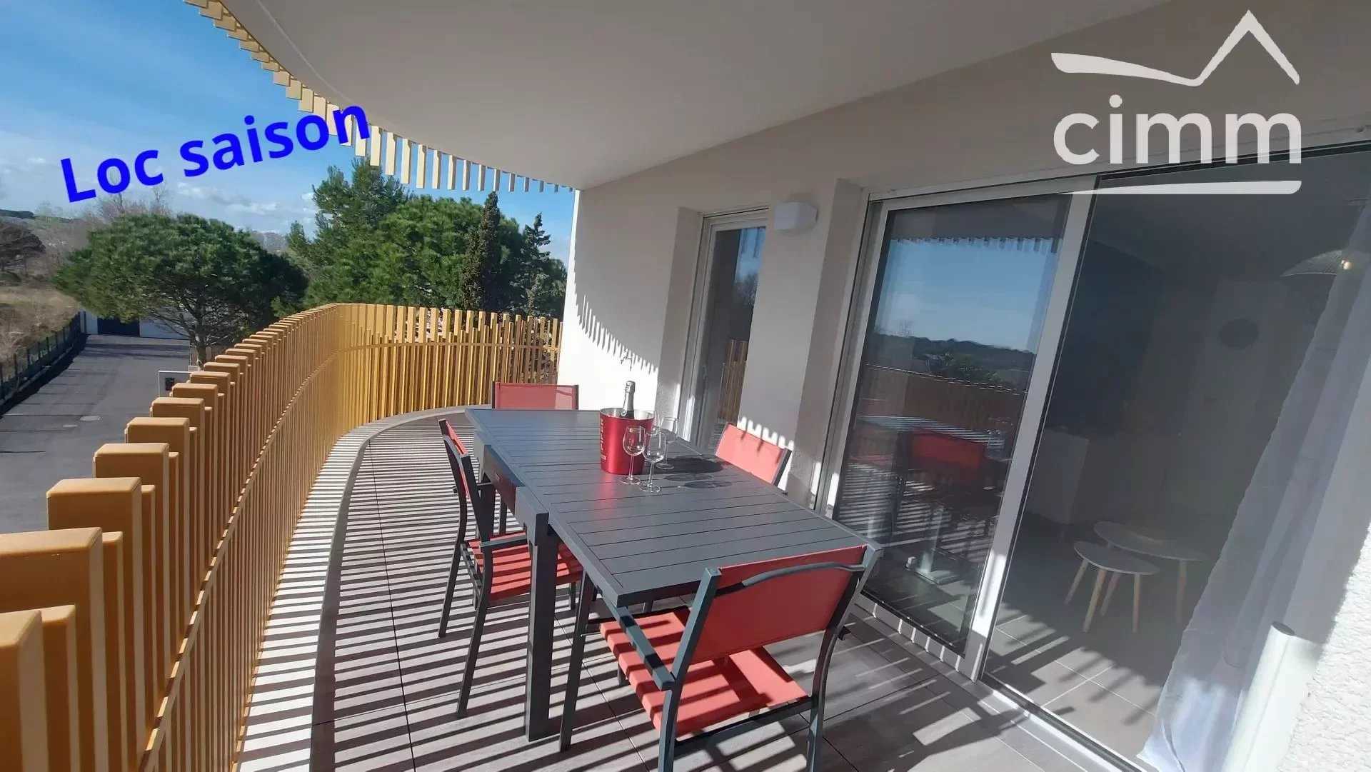 Condominium in Valras-Plage, Occitanie 11640053