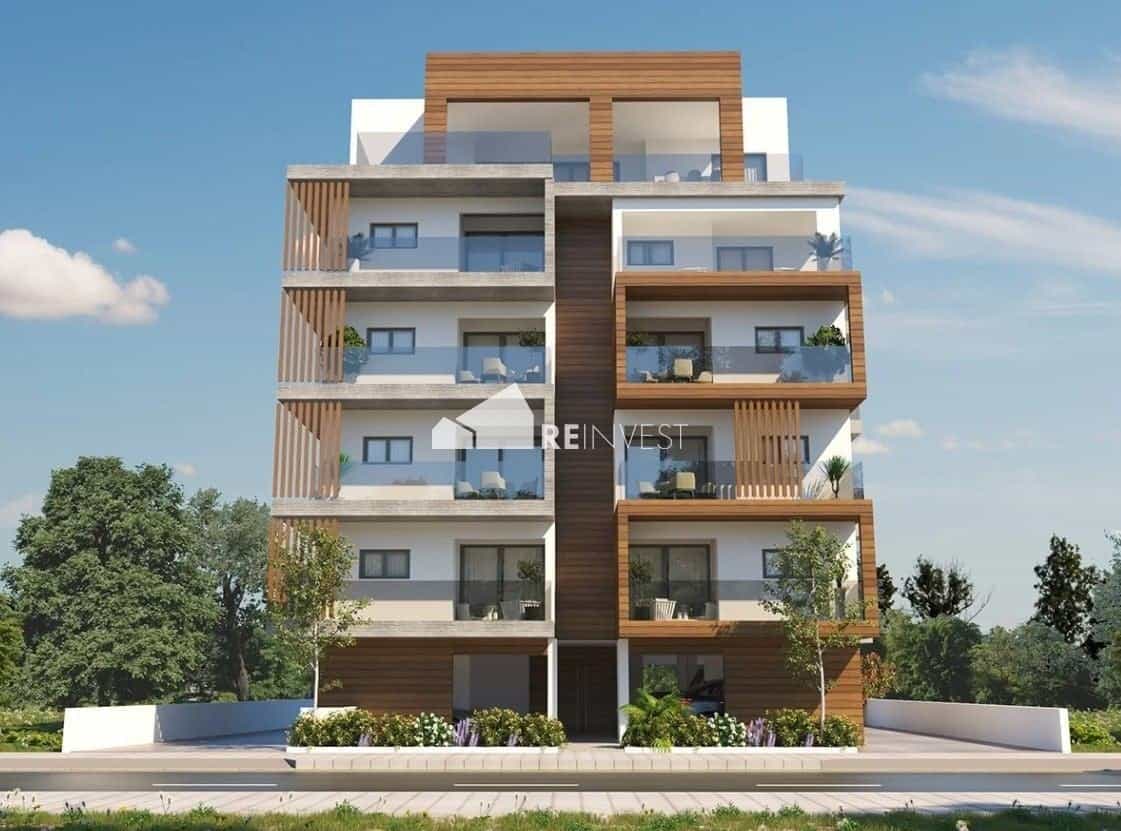 Condominium in Latsia, Nicosia 11640402