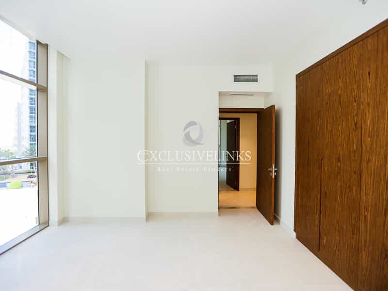 Condominium in دبي, دبي 11640900