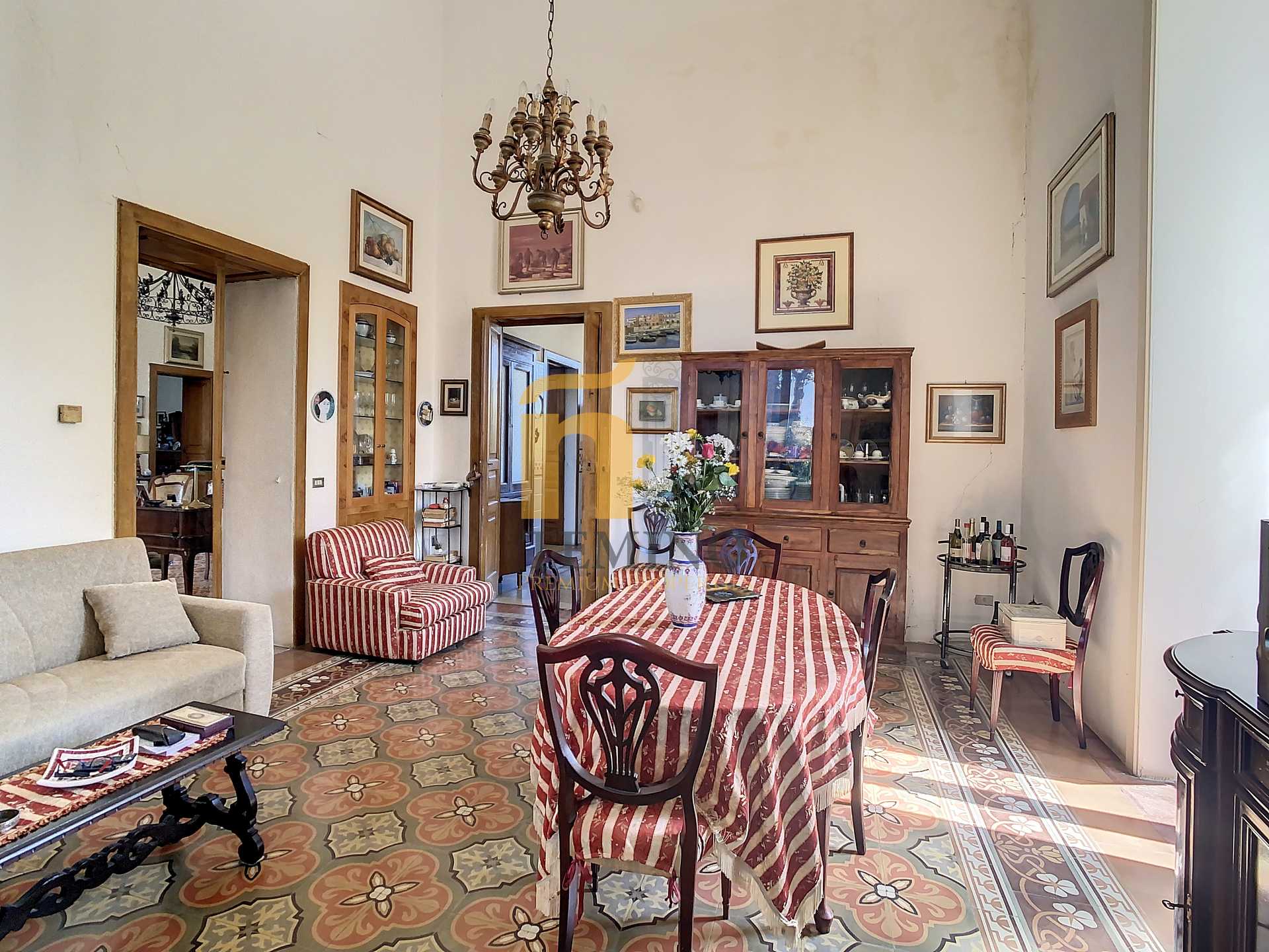 Будинок в Aradeo, Apulia 11640908