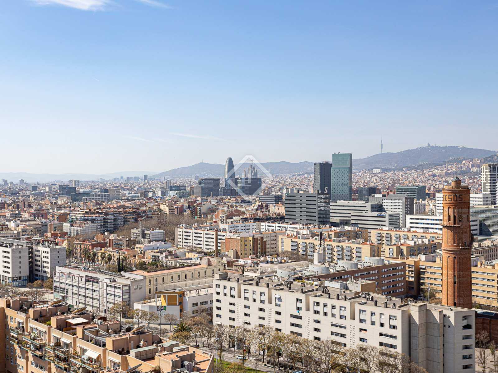 Condominium in Barcelona, Catalonia 11640938