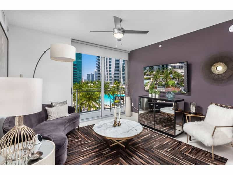 Condominium in Miami, Florida 11640996
