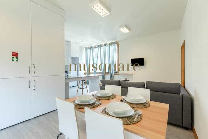 Condominium in Matosinhos, Porto District 11641032