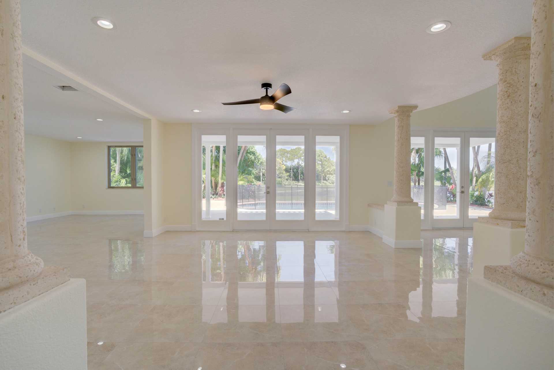 House in West Palm Beach, Florida 11641318