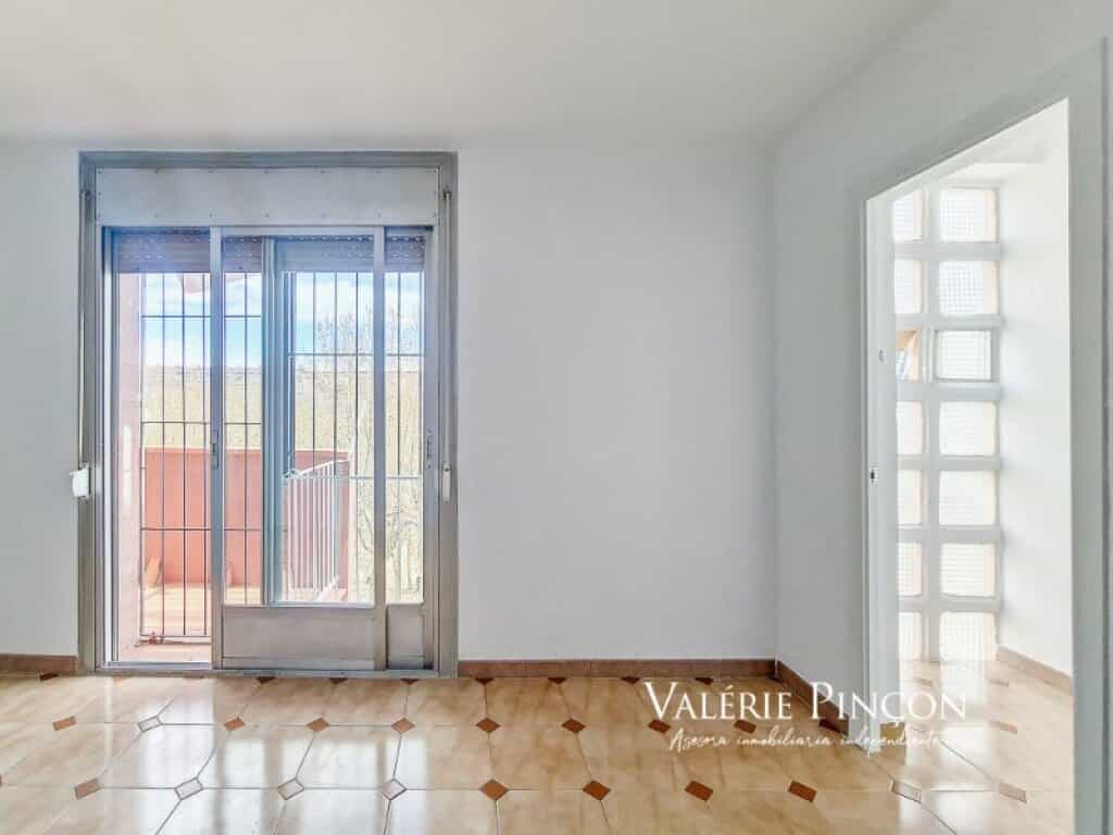 Condominium dans San Adrien de Besos, Catalogne 11641333