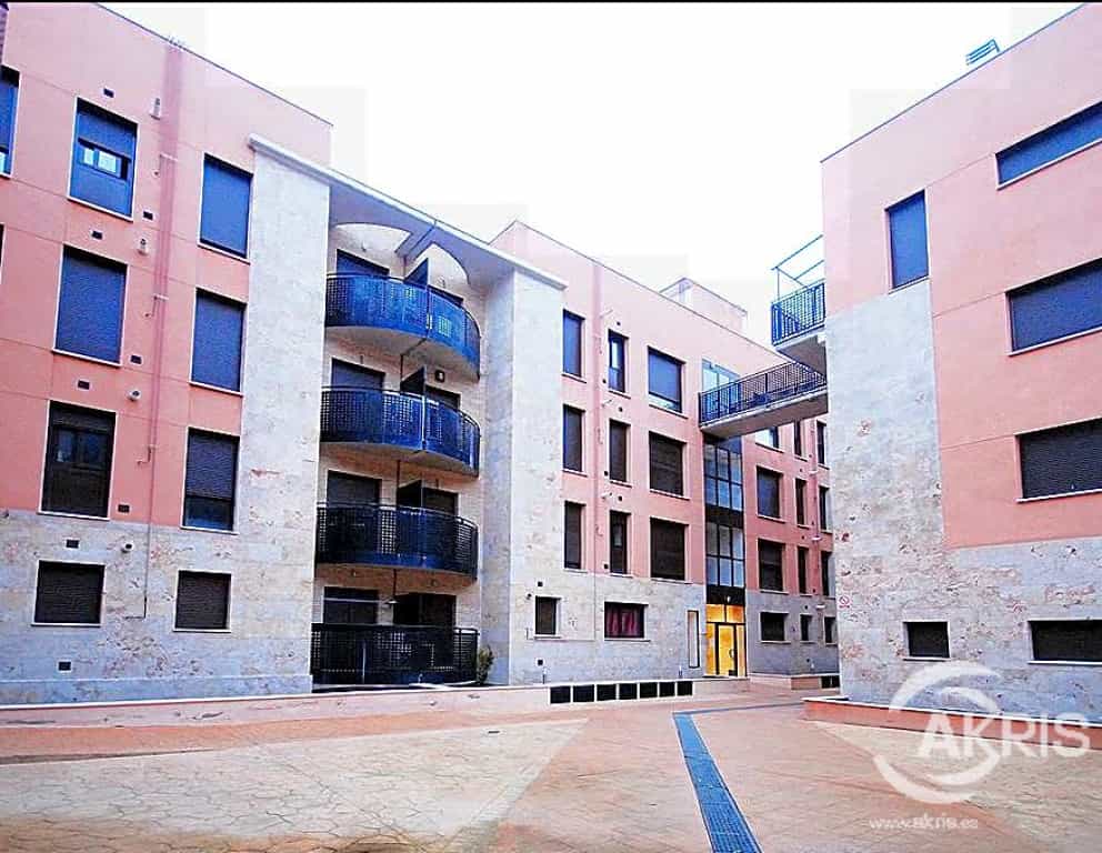 Condominium in Ocana, Castilië-La Mancha 11641369