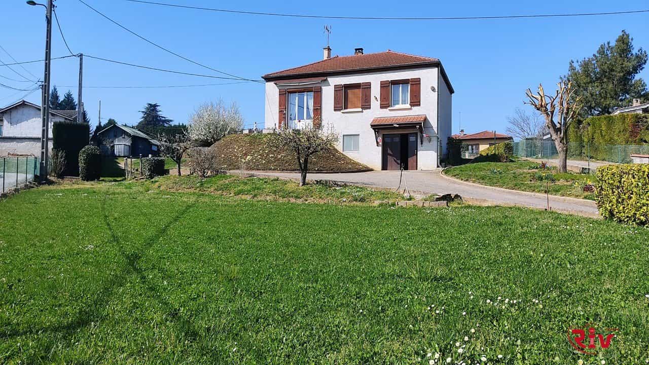 房子 在 Seyssuel, Isère 11641417