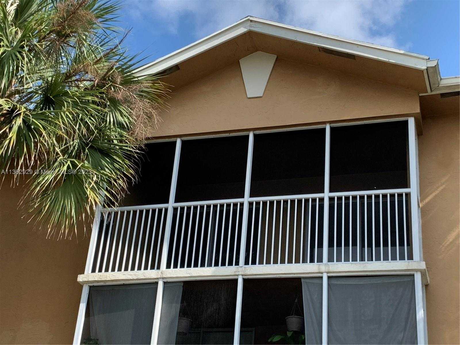 Condominium in Pompano Beach, Florida 11641464