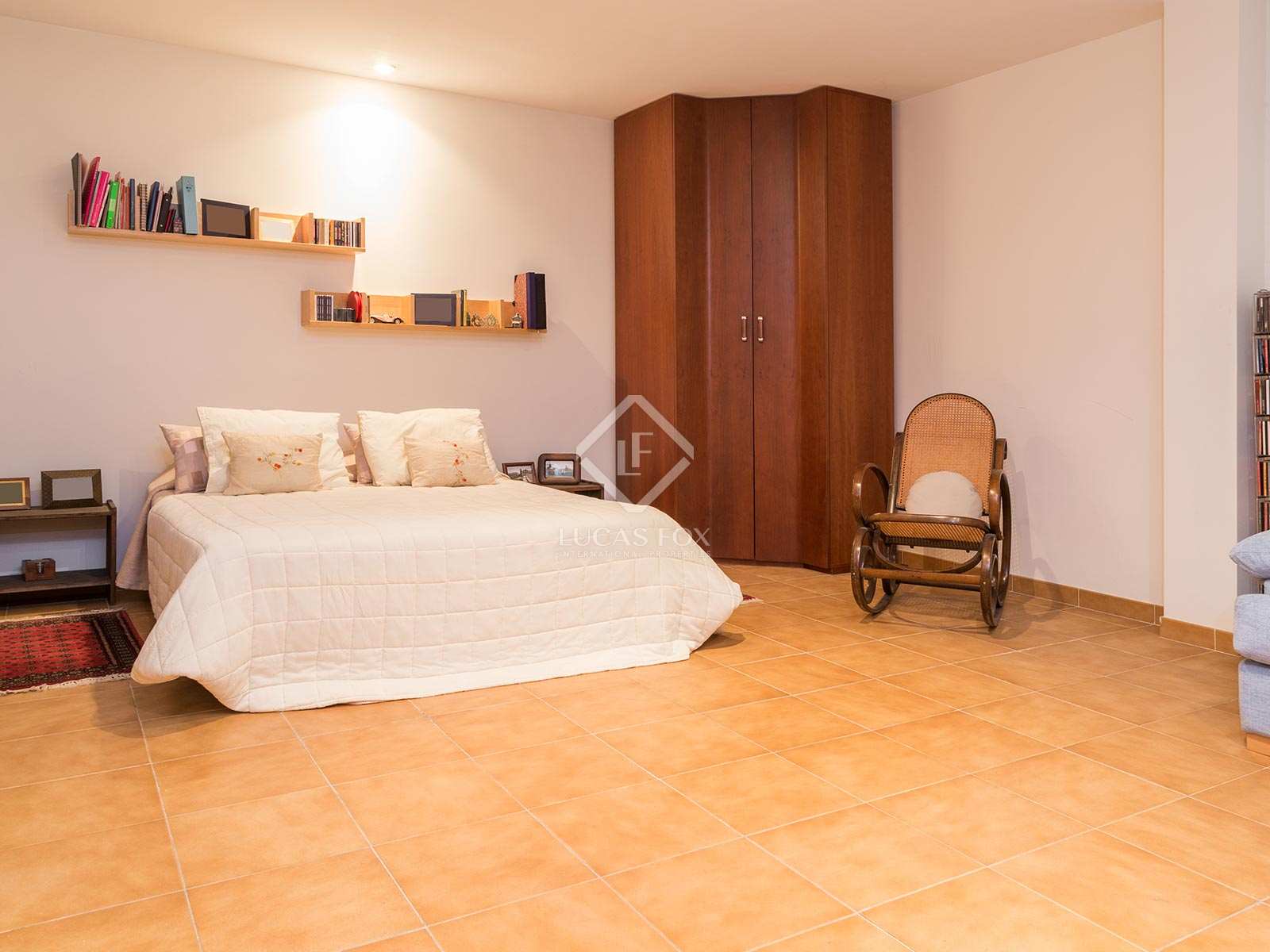 Condominium in Sant Just Desvern, Catalonia 11642296