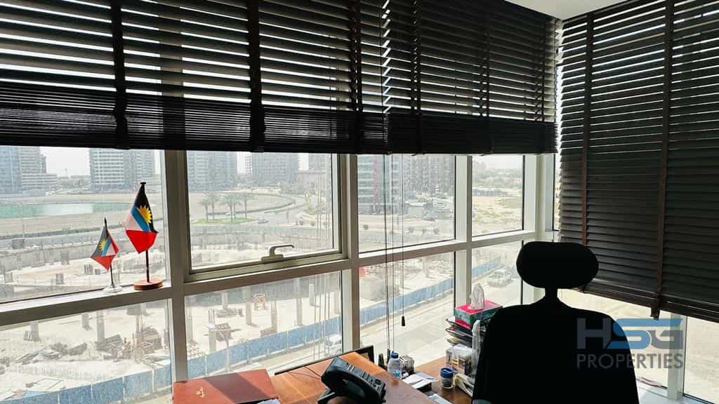 Office in Dubai, Dubai 11642360