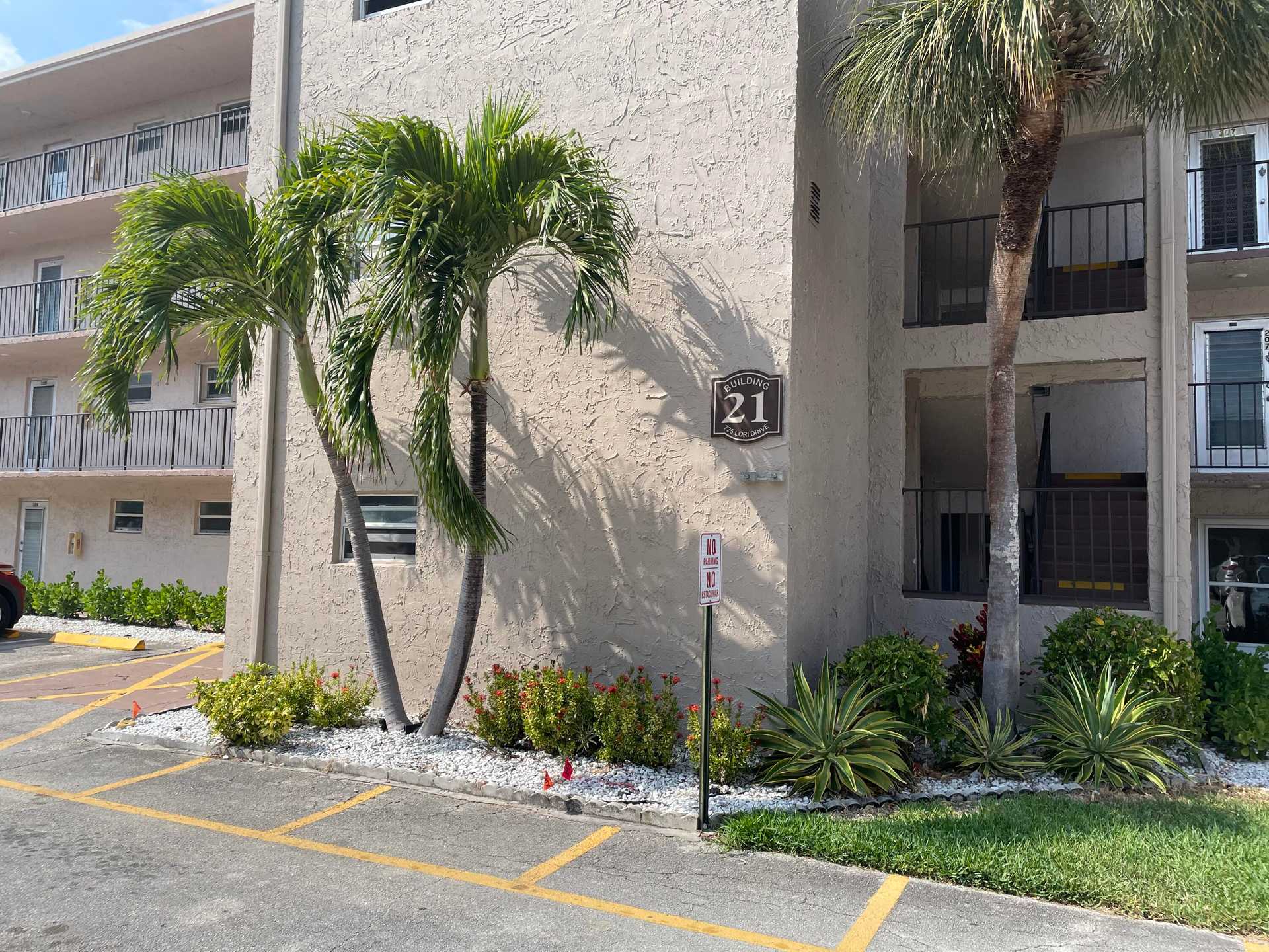 Condominium in Palm Springs, Florida 11642960