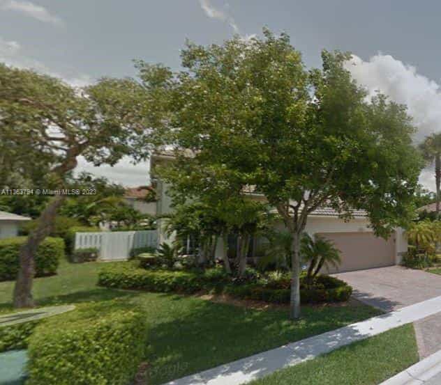 Asuinrakennus sisään Plantation, Florida 11642981