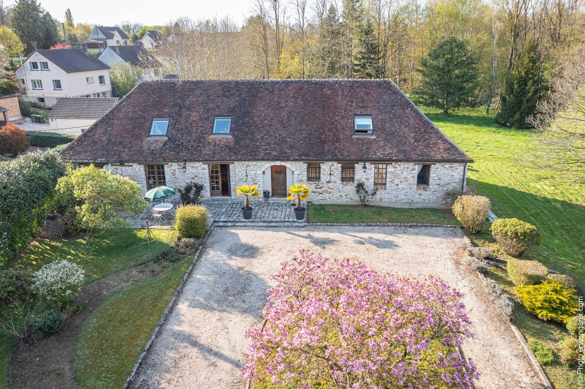 Dom w La Ferté-Gaucher, Seine-et-Marne 11643041