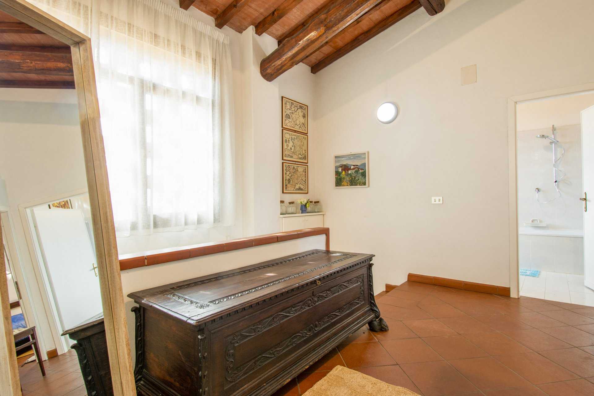 Talo sisään Figline e Incisa Valdarno, Firenze 11643042