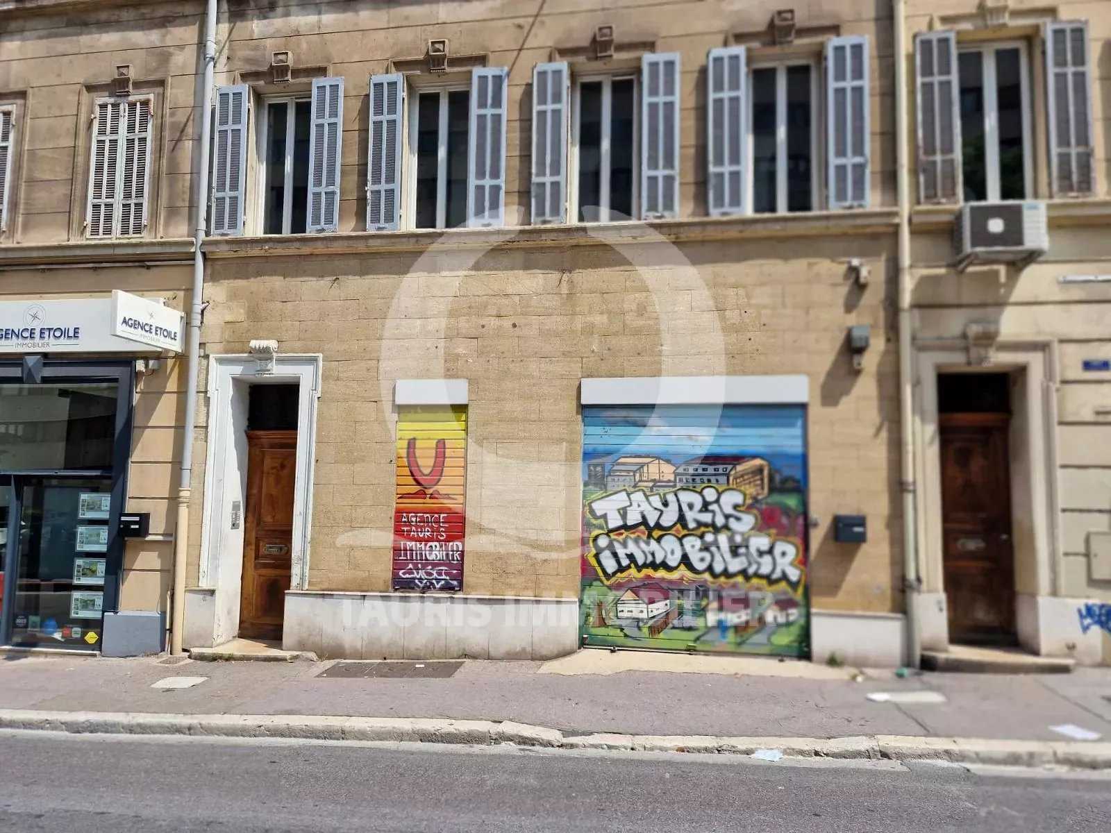 Retail in Marseille 6ème, Bouches-du-Rhône 11643048