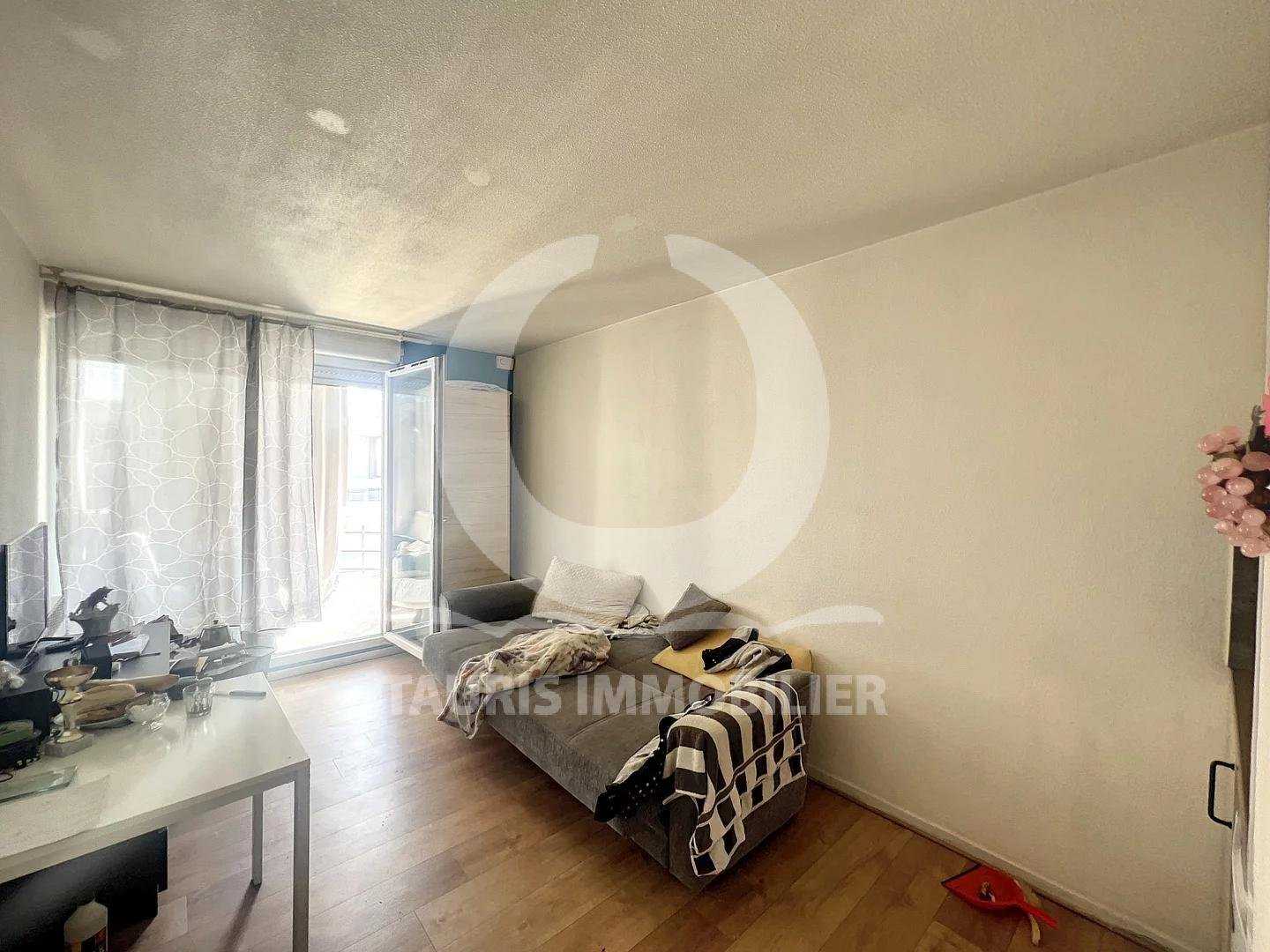 公寓 在 Le Merlan, Provence-Alpes-Cote d'Azur 11643054