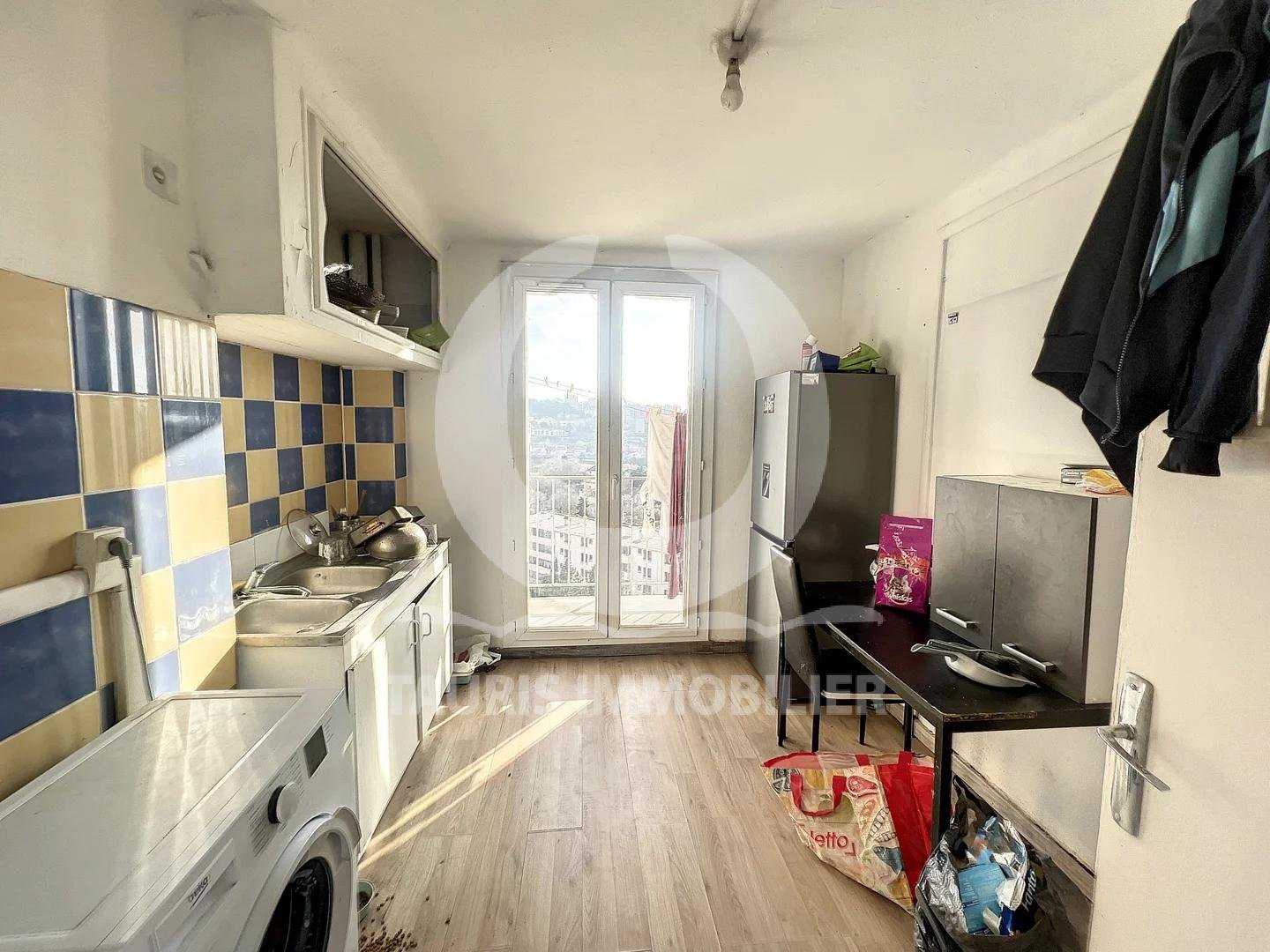 Condominium in Marseille 14ème, Bouches-du-Rhône 11643056