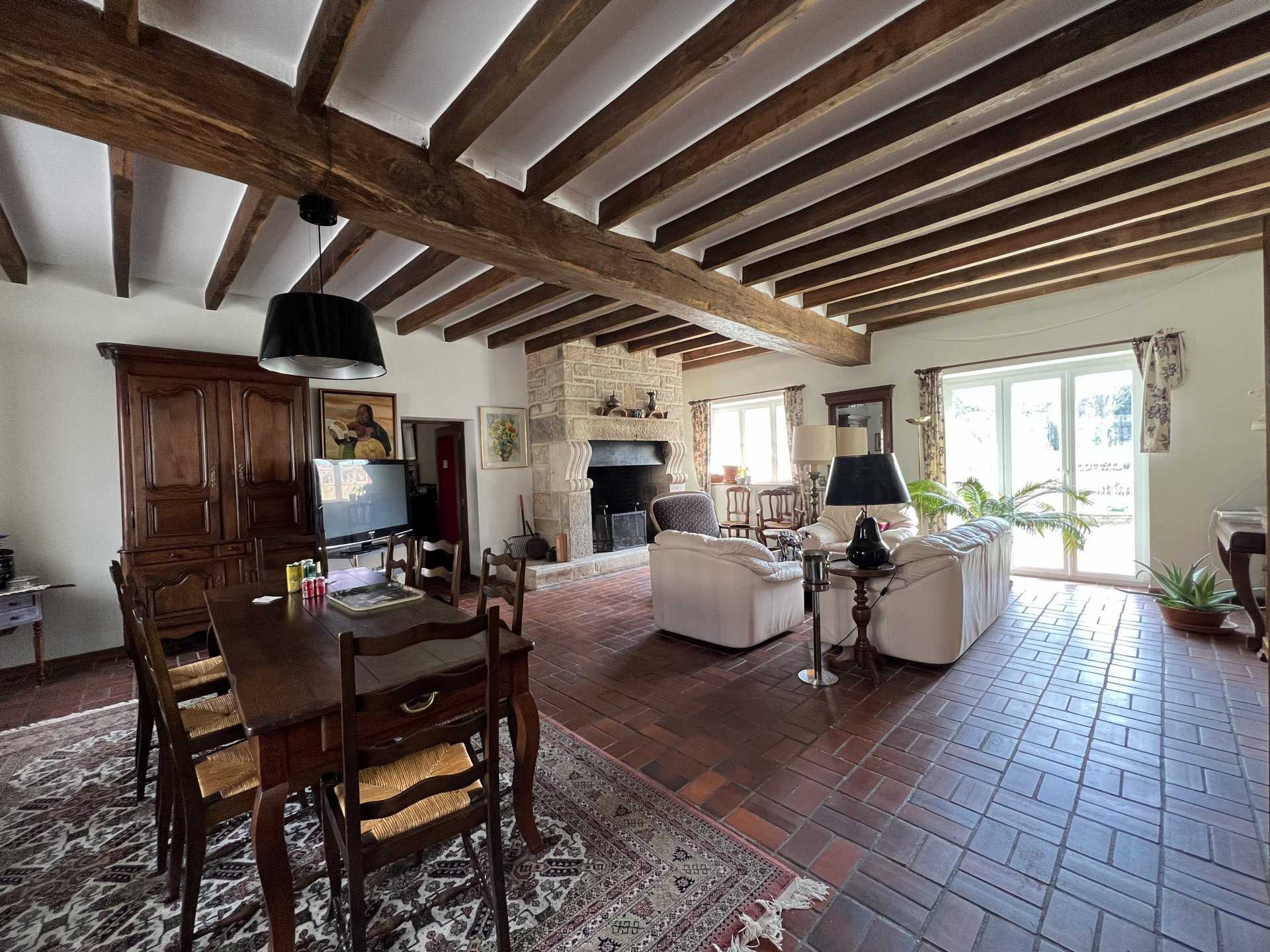 Dom w Villefargeau, Bourgogne-Franche-Comte 11643119
