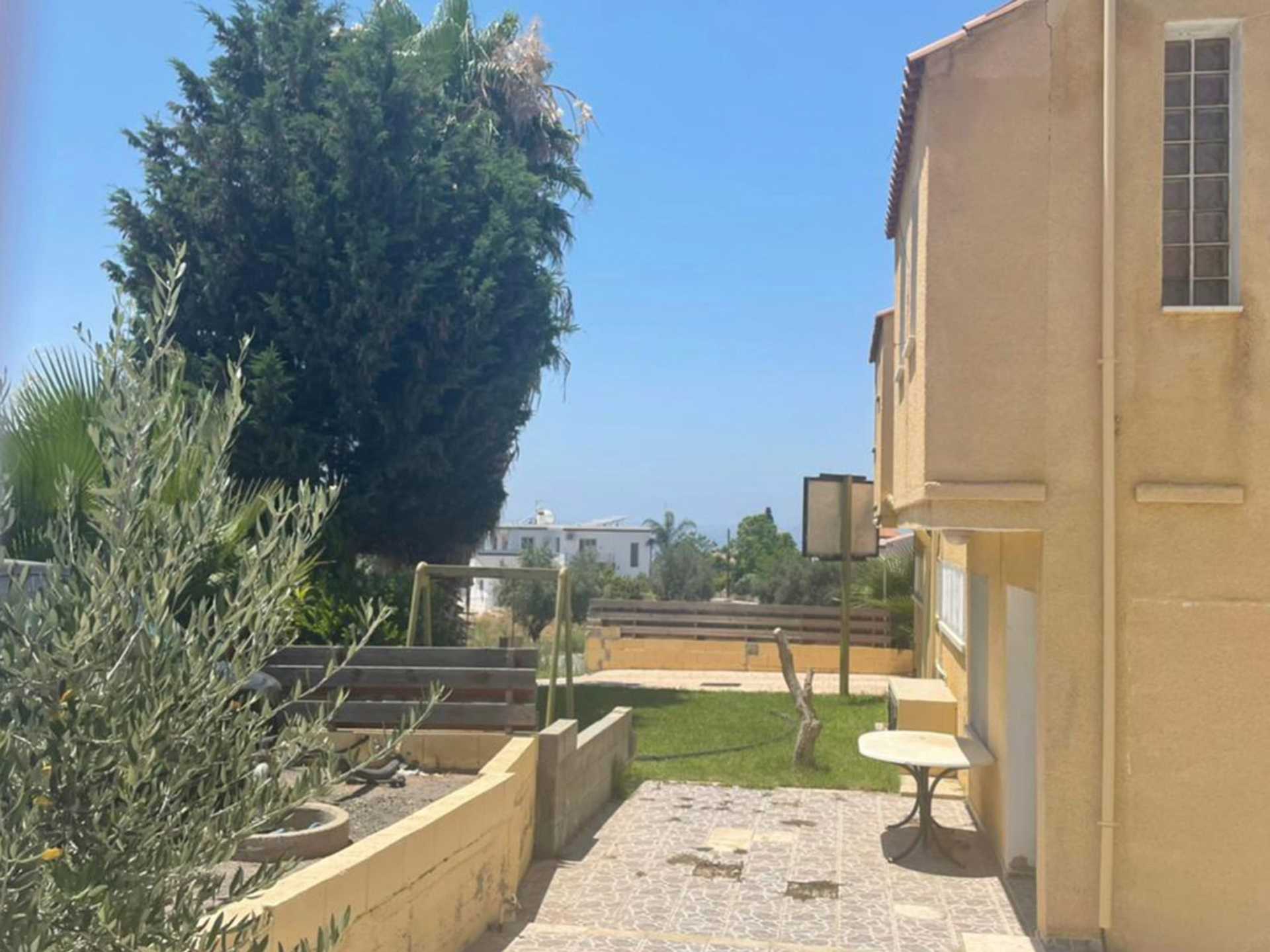 Rumah di Emba, Paphos 11643419
