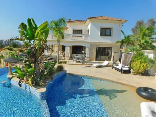 House in Peyia, Paphos 11643504