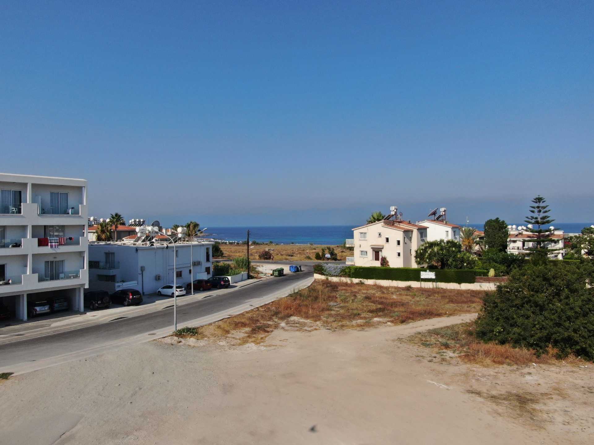 Condominium in Paphos, Paphos 11643555