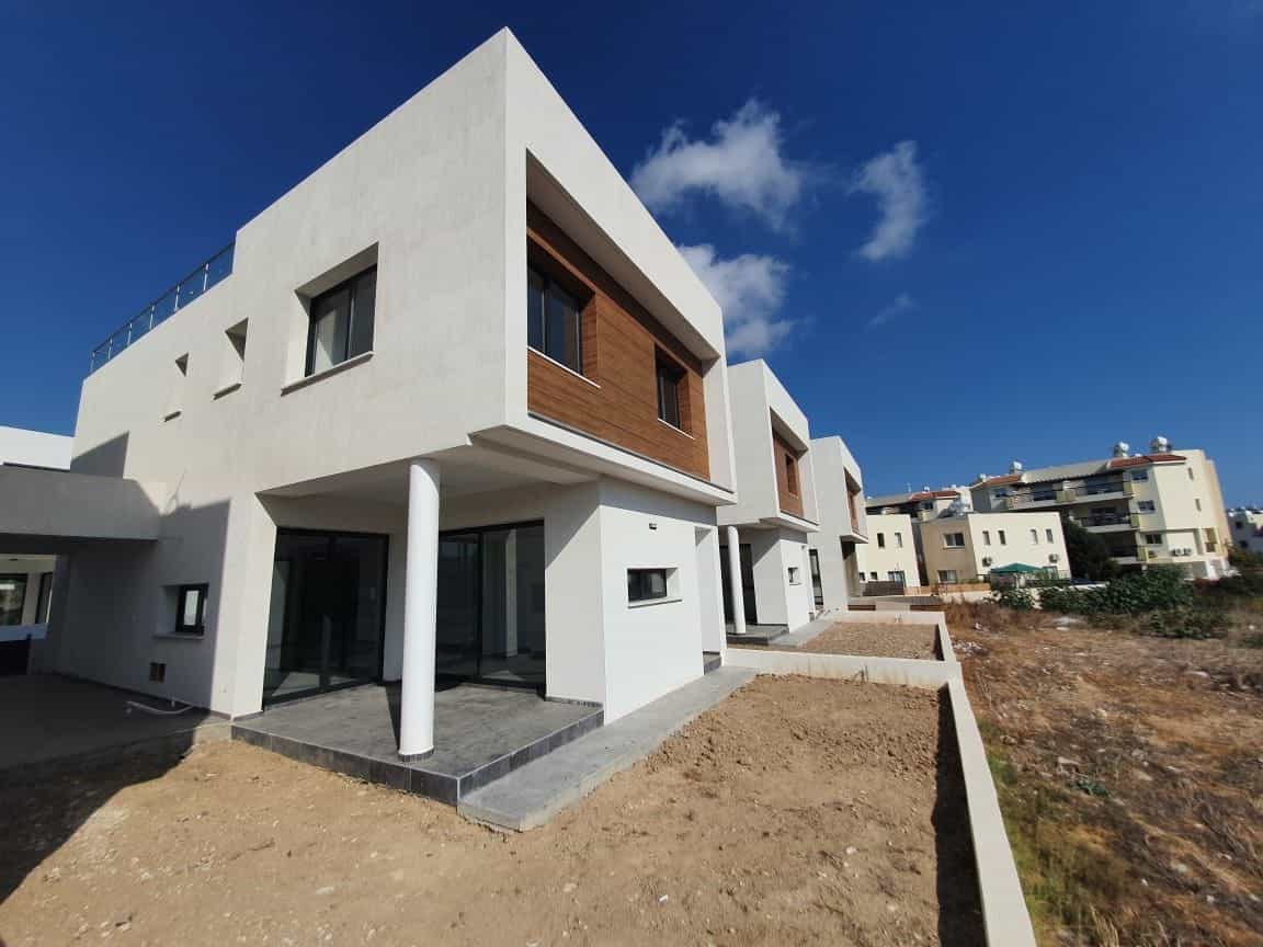 House in Paphos, Paphos 11643589