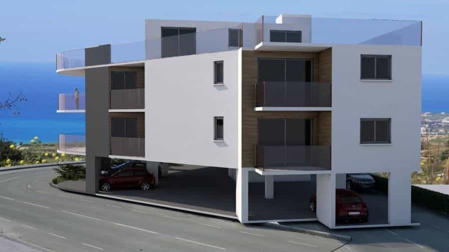 Condominium in Chlorakas, Pafos 11643830
