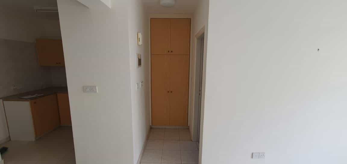 Condominium in Chlorakas, Pafos 11644029