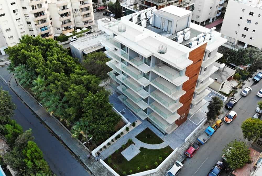 Condominium in Agios Athanasios, Lemesos 11644062