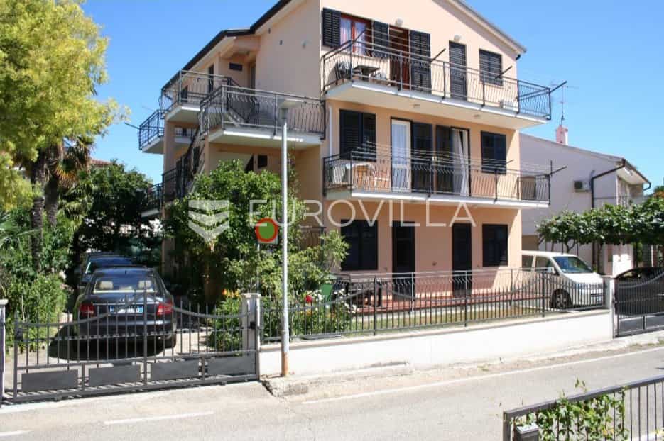 Condominium in Novigrad, Istarska Zupanija 11644177