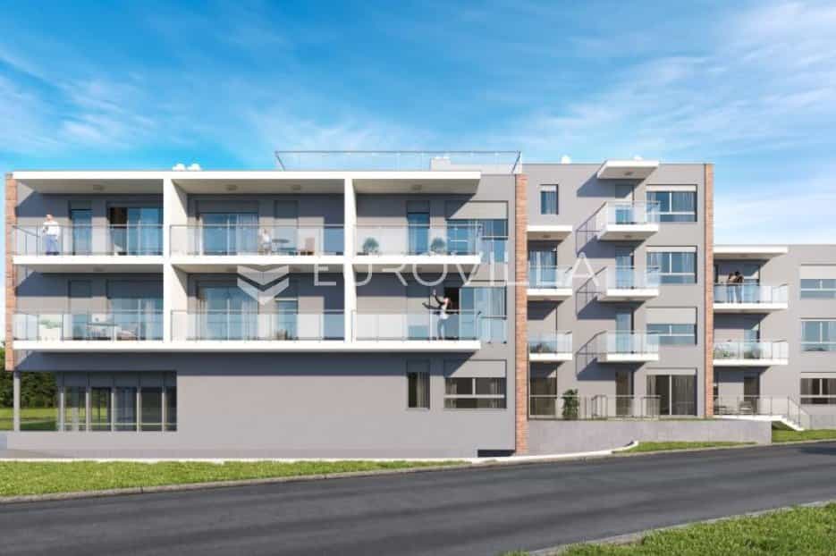Condominium dans Otok, Vukovarsko-Srijemska Zupanija 11644181