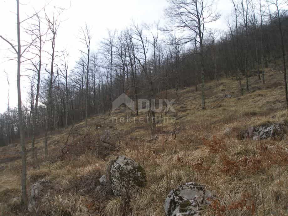 土地 在 Icici, Primorsko-Goranska Zupanija 11644236