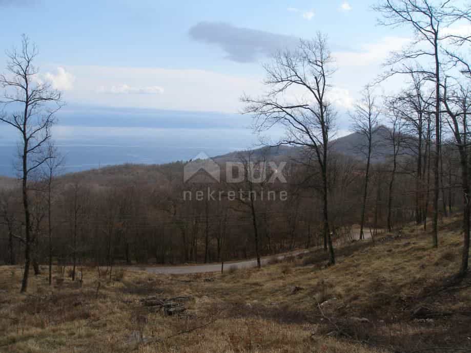 الأرض في Icici, Primorsko-Goranska Zupanija 11644236