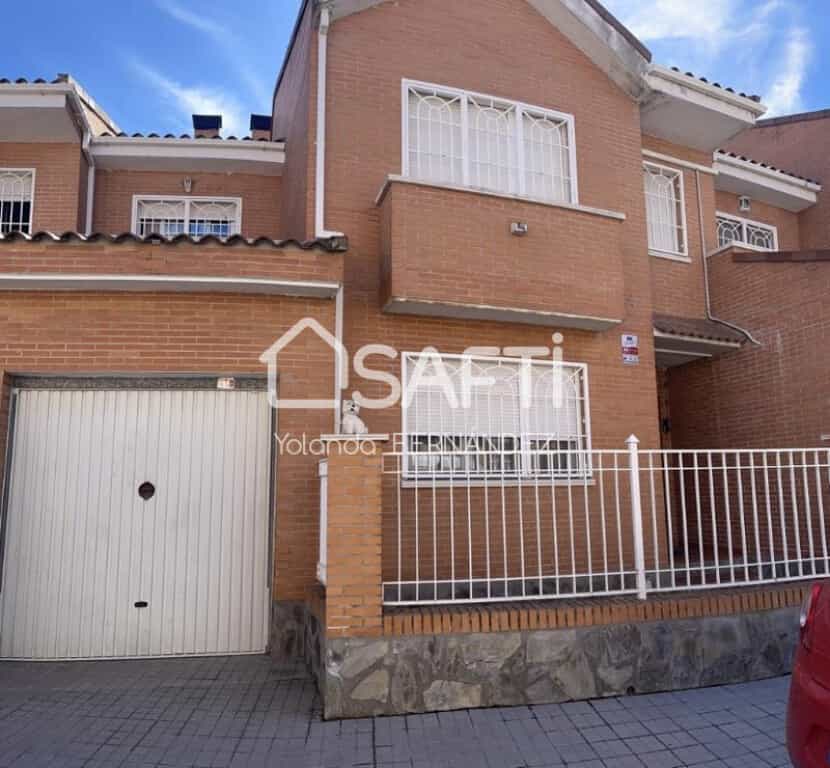 casa no Illescas, Castela-La Mancha 11644788