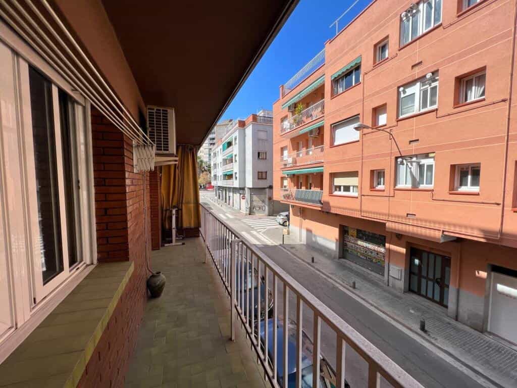 Condominium in Cerdanyola del Vallès, Catalunya 11644837